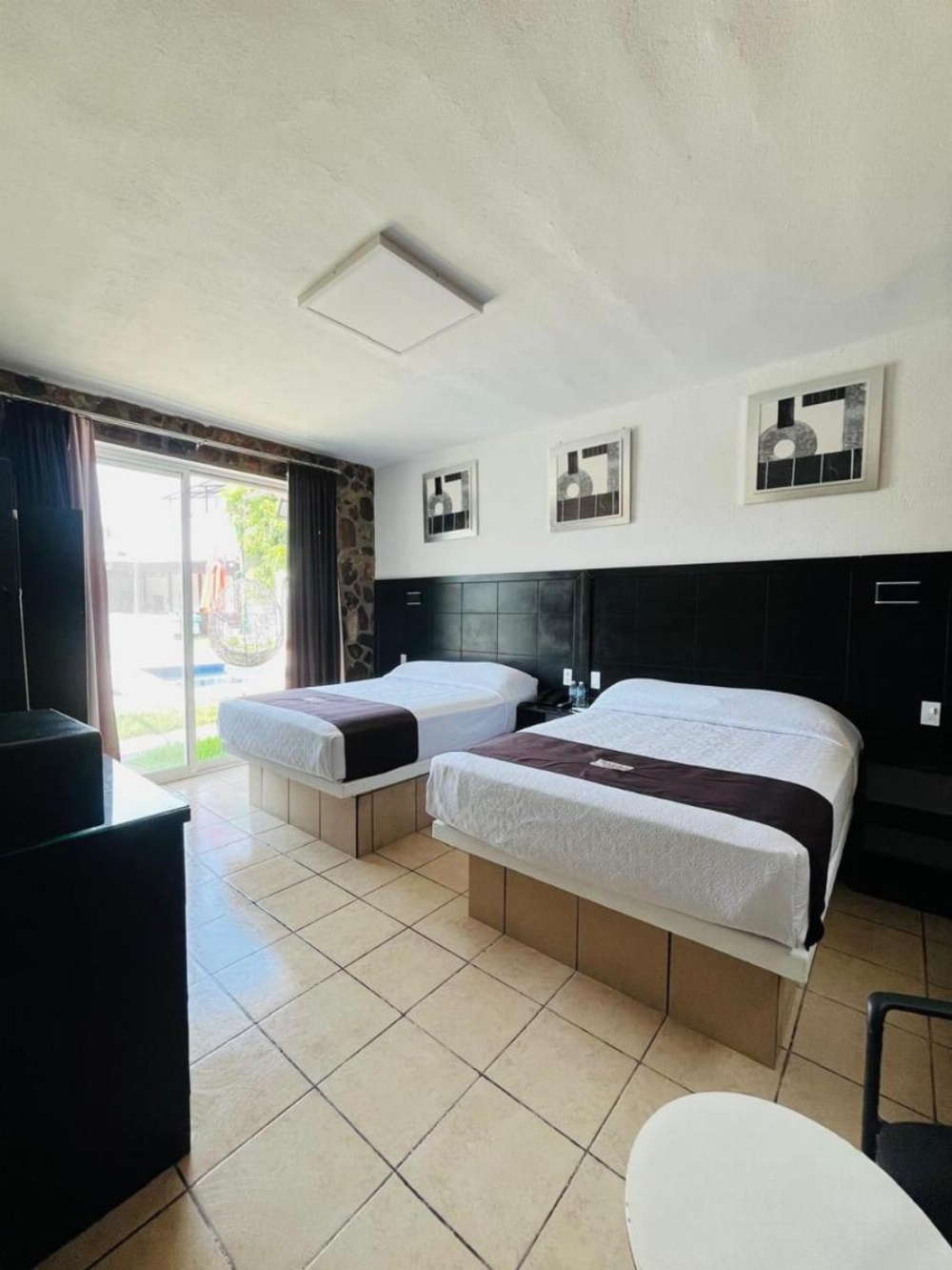 Hotel Stone